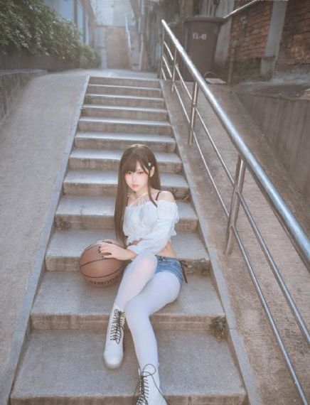 两个上面一个下电影_高清蓝光在线观看