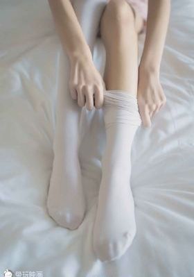 催眠巨乳大家庭_超清BD在线观看