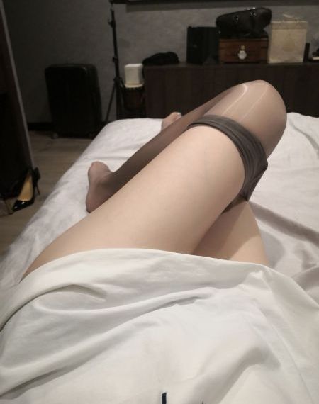少妇挑战三个黑人惨叫4p国语_BD英语高清迅雷在线观看