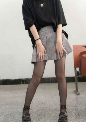 半妖乳娘在线看_国产剧电影免费在线