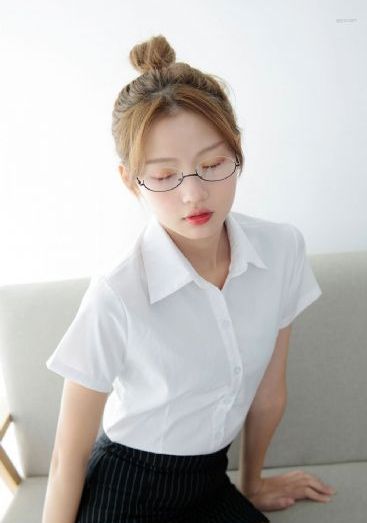 《美女的诞生》在线观看_BD国语手机在线观看